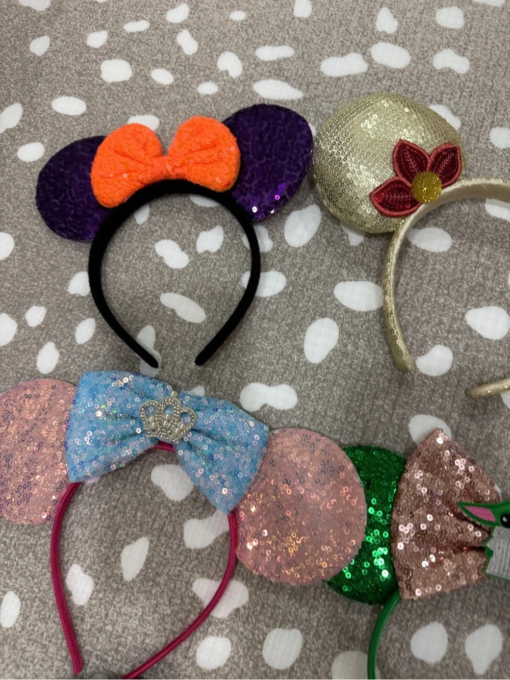 Lot of 5 Minnie Ears headband mickey bows sequined Halloween grogu yoda crown